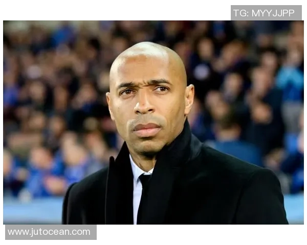 亨利足球明星高清壁纸欣赏经典瞬间与传奇风采尽在其中 亨利足球明星高清壁纸欣赏经典瞬间与传奇风采尽在其中