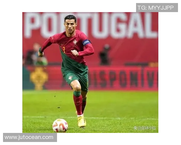 前刘海的足球明星如何在绿茵场上演绎风采与魅力的传奇故事 前刘海的足球明星如何在绿茵场上演绎风采与魅力的传奇故事