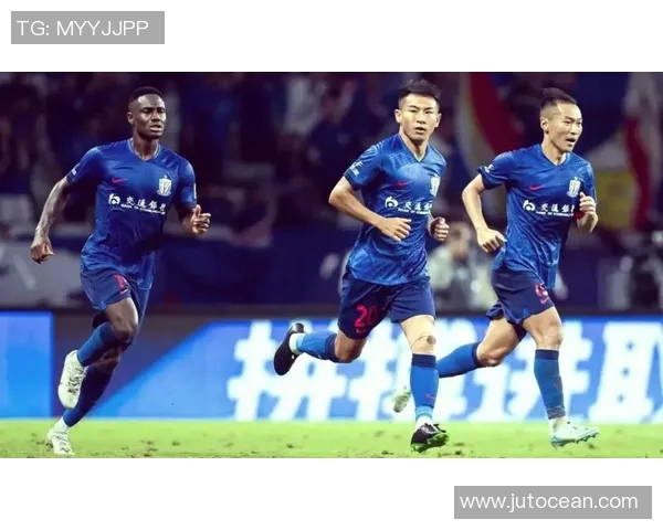 中超联赛足球赛事精彩回顾与未来展望解析